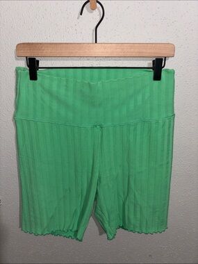 OFFLINE by Aerie OG Groove Ribbed Lettuce Hem Bike Shorts (size x-large)